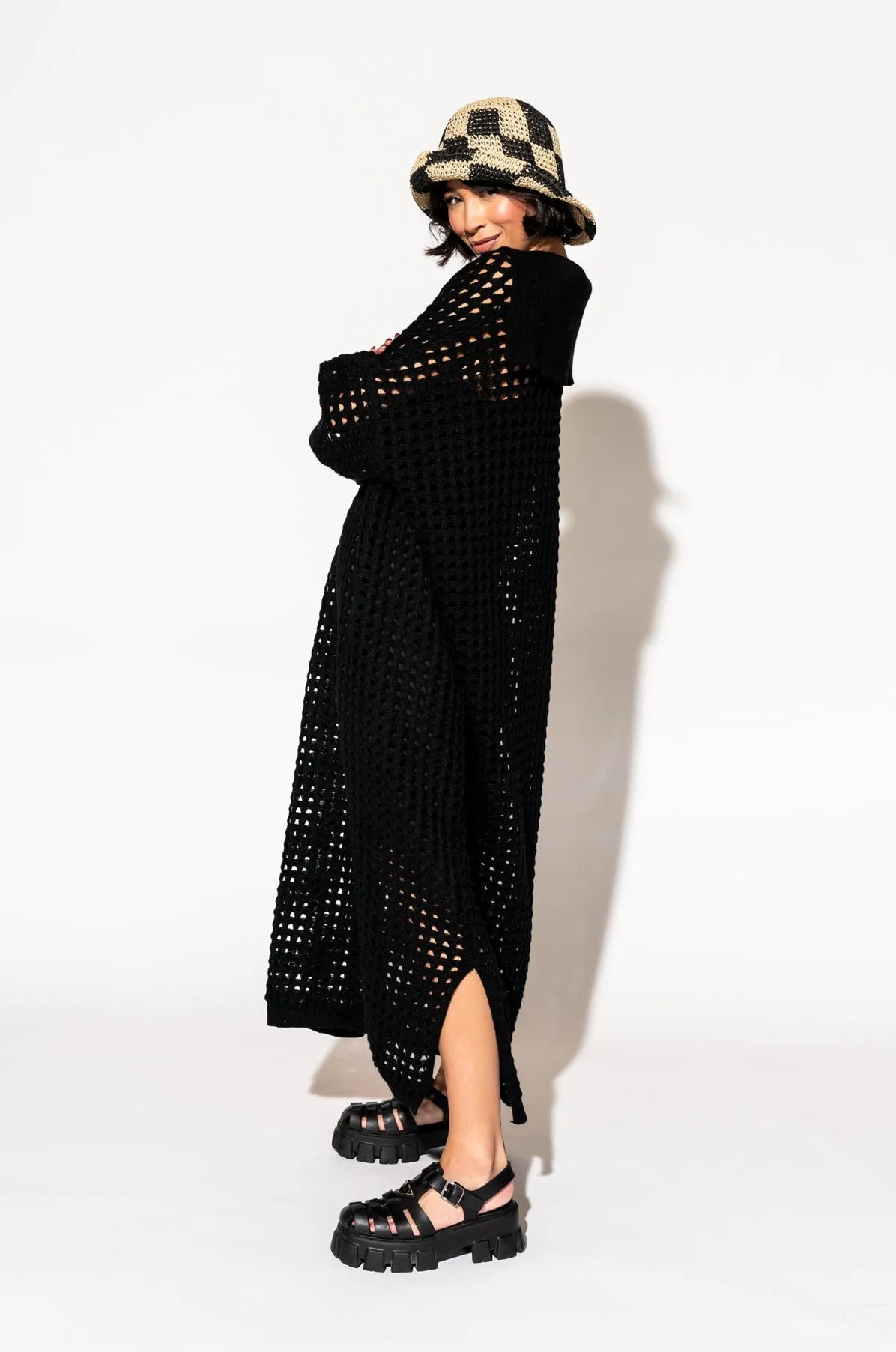 Be Bold Oversized Knit Dress   Slip in Black