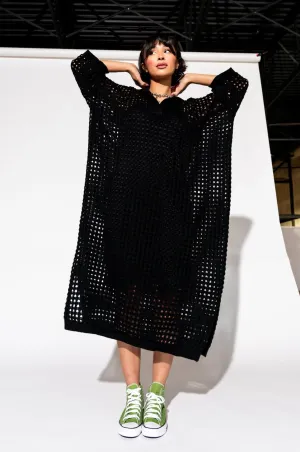 Be Bold Oversized Knit Dress   Slip in Black