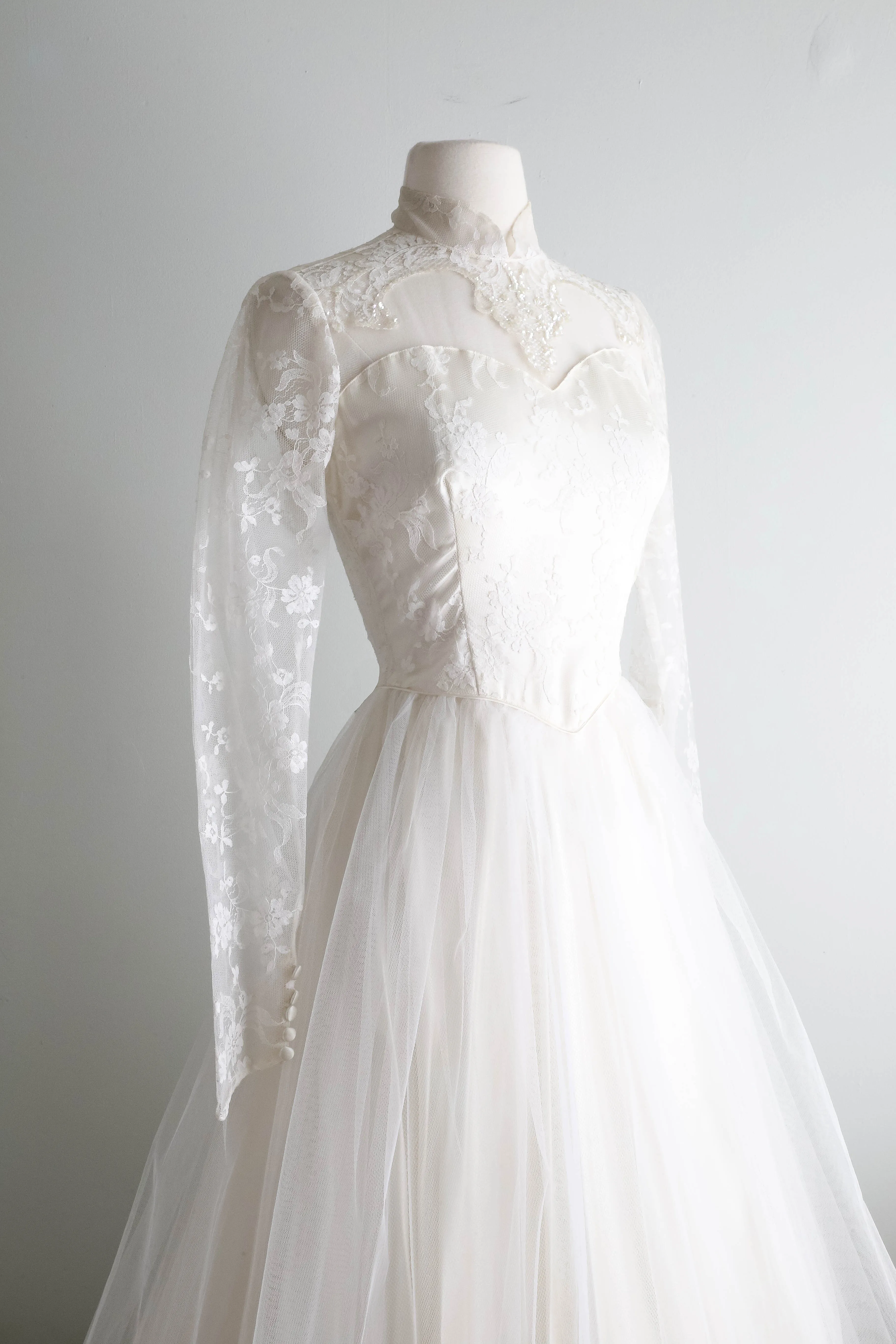 Classic 1950's Tea Length Lace Wedding Dress / Small